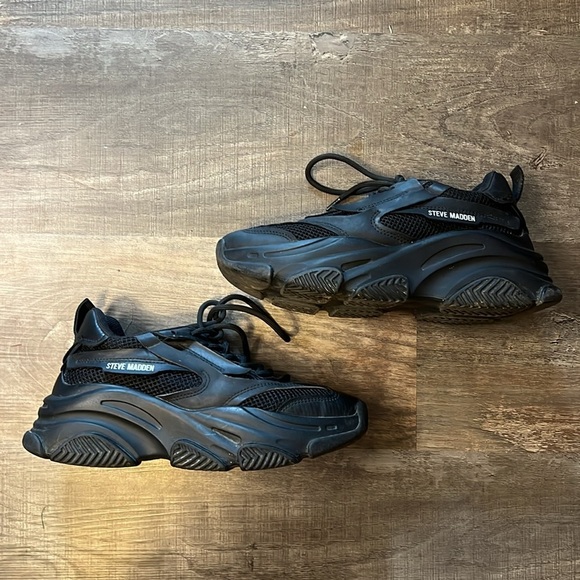 Steve Madden Possession Black Platform Sneakers - Picture 8 of 9